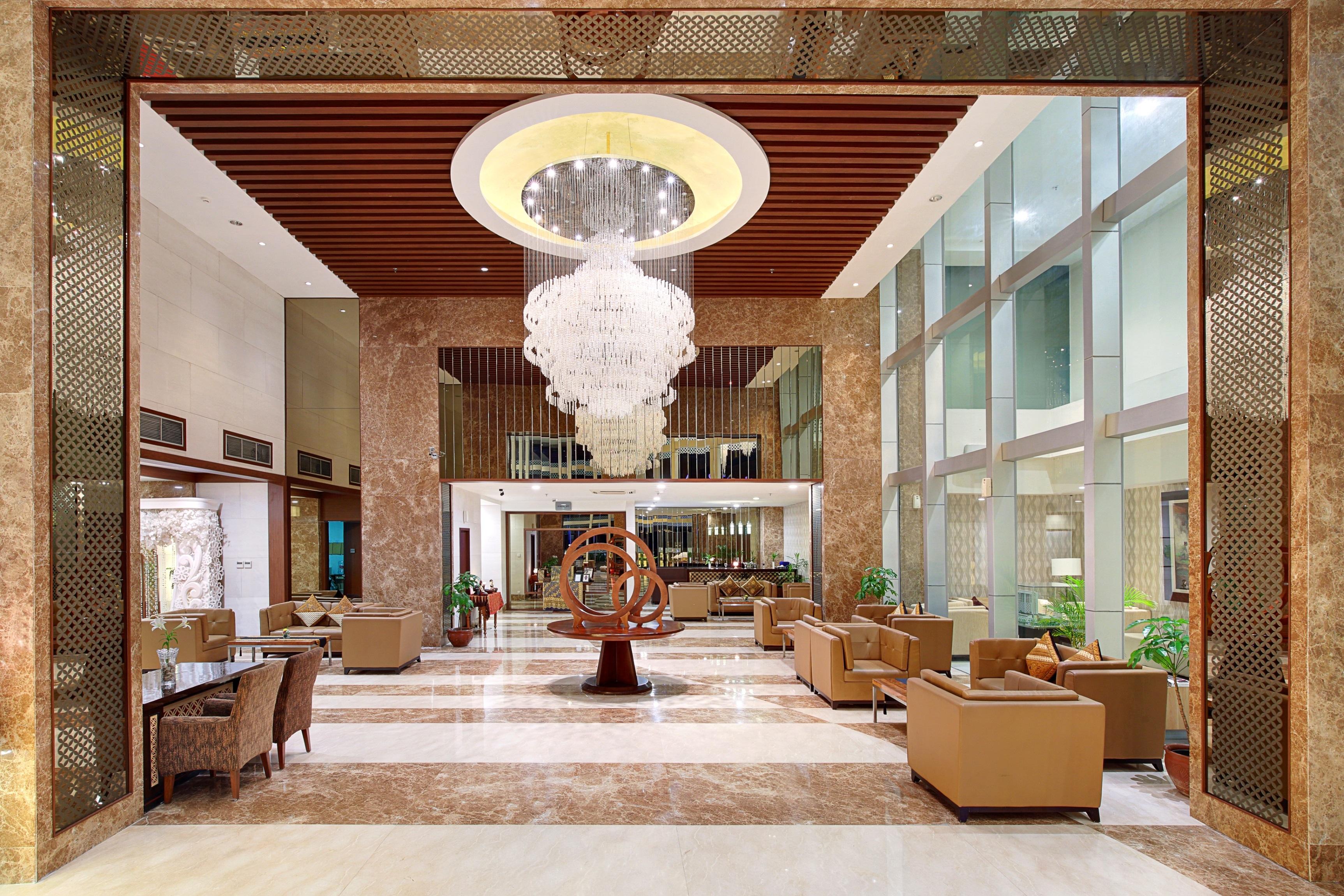 Aston Solo Hotel Exterior photo